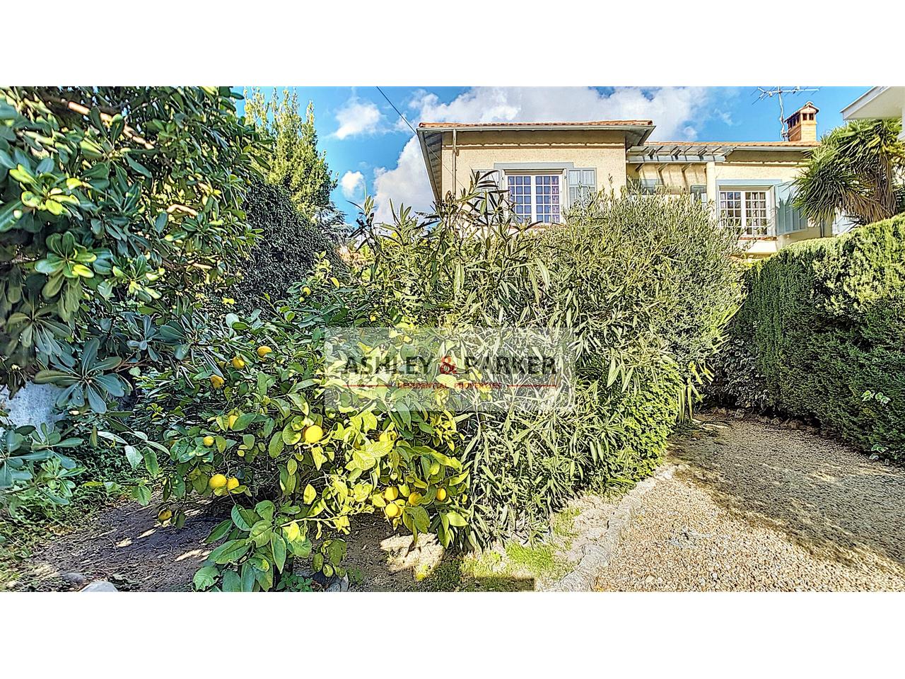 ventemaisonChambrun_12D.jpg